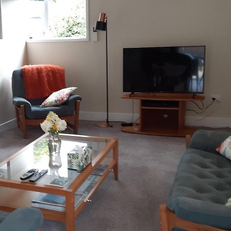 Bunny Cottage Masterton Bagian luar foto