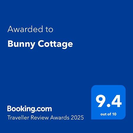 Bunny Cottage Masterton Bagian luar foto