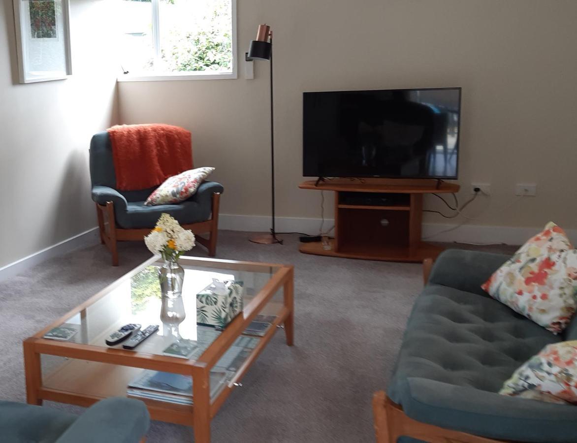 Bunny Cottage Masterton Bagian luar foto